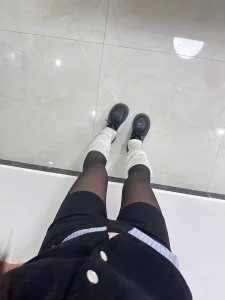 聊城0635小骚货母狗，很嫩非常听话能喝尿